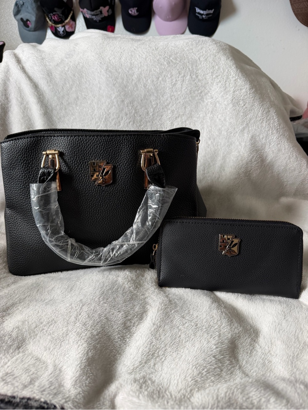 Hawaiis finest Black Tote Bag with Matching Wallet